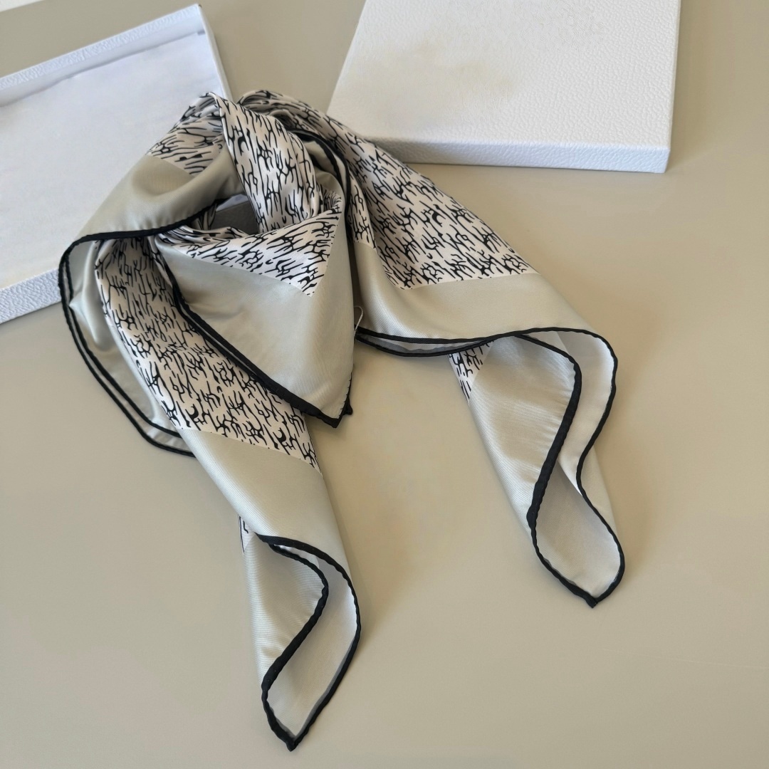 Brand Discount Women's Scarves - Women'S Retro Bags avis et prix