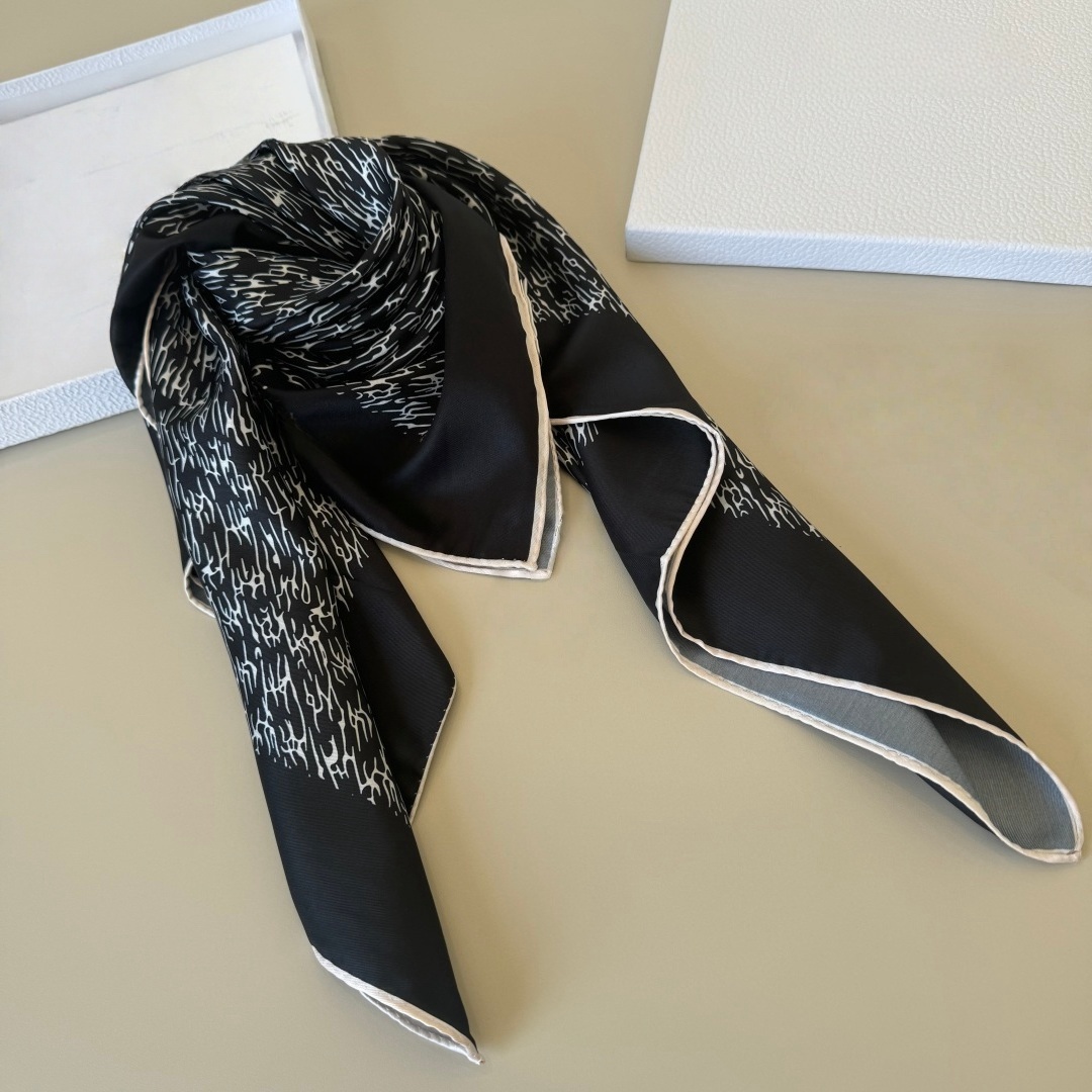 Brand Discount Women's Scarves - Women'S Retro Bags avis et prix